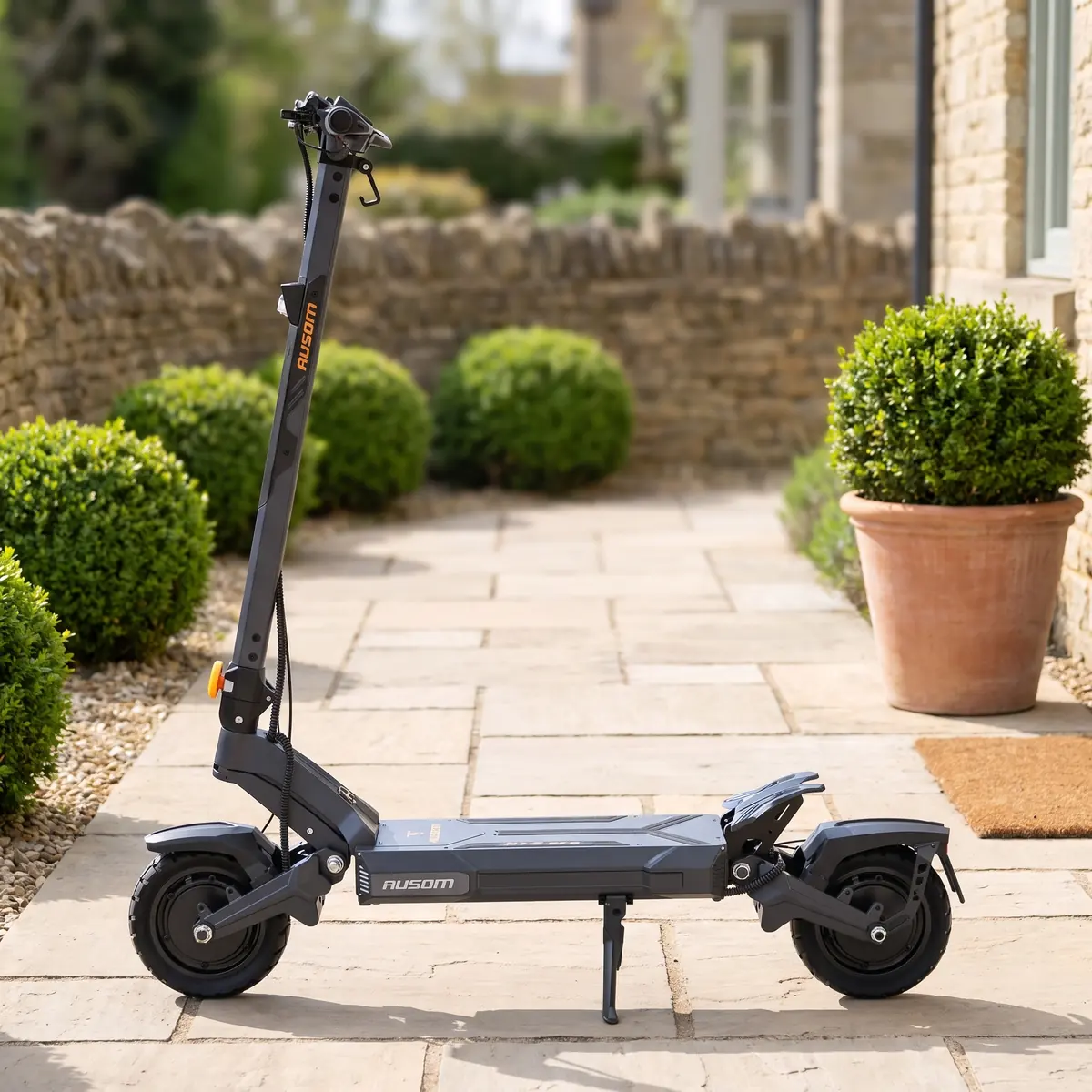Ausom DT2 Pro Doppelmotor Offroad E-Scooter 115 km Reichweite 23,4 Ah 32 Nm