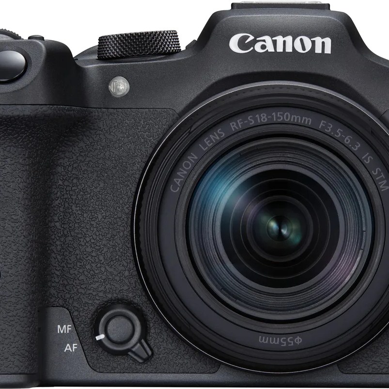Canon EOS R7 32.5Megapixel Black Digital Camera