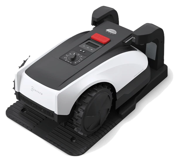ECOVACS GOAT O800 RTK Care Kit Mähroboter